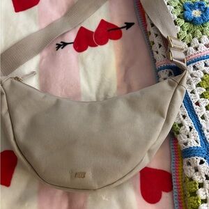 Elegant Beige Crossbody Bag